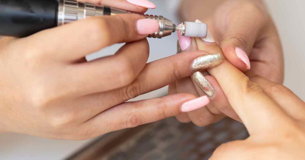 prothésiste ongulaire